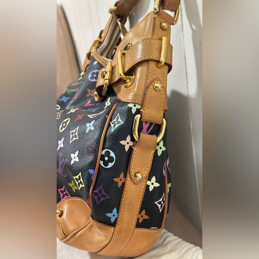 Louis Vuitton x Takashi Murakami: GRETA -EXCELLENT RARE CONDITION w/COA. ๐ฅ๐ฅ๐ฅ๐ฅ - Picture 5 of 16